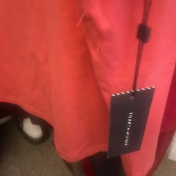 Tommy Hilfiger Colorful Orange (Plus Size 3XL) T-Shirt with iconic TH logo - Picture 6 of 7